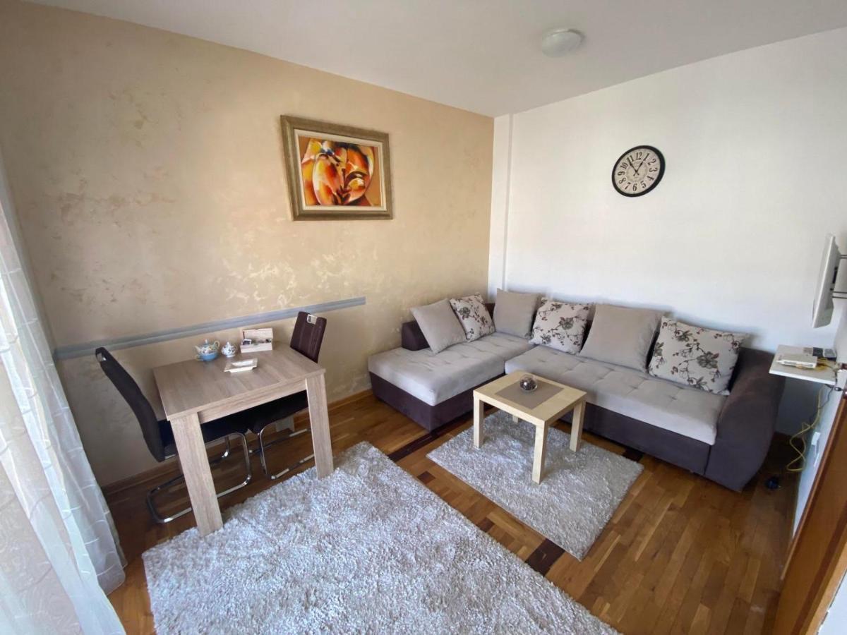 Apartman Bojanic 波德戈里察 外观 照片